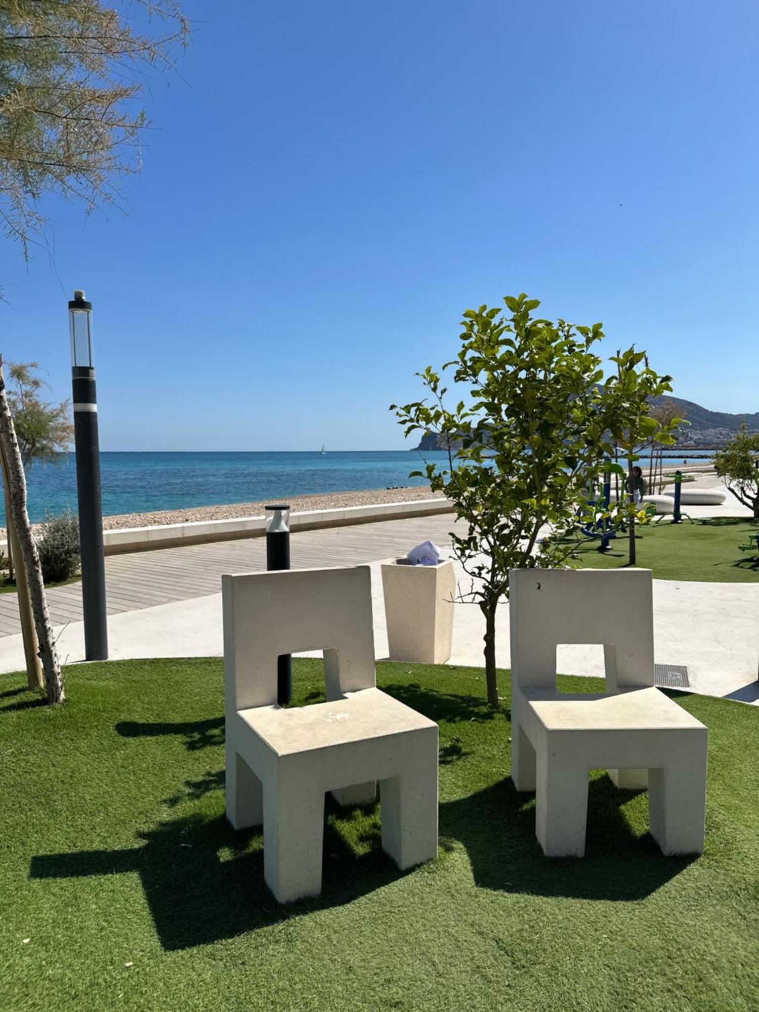 Precioso Apartamento De 3 Dormitorios Con Acceso Directo A La Playa อัลเตอา ภายนอก รูปภาพ