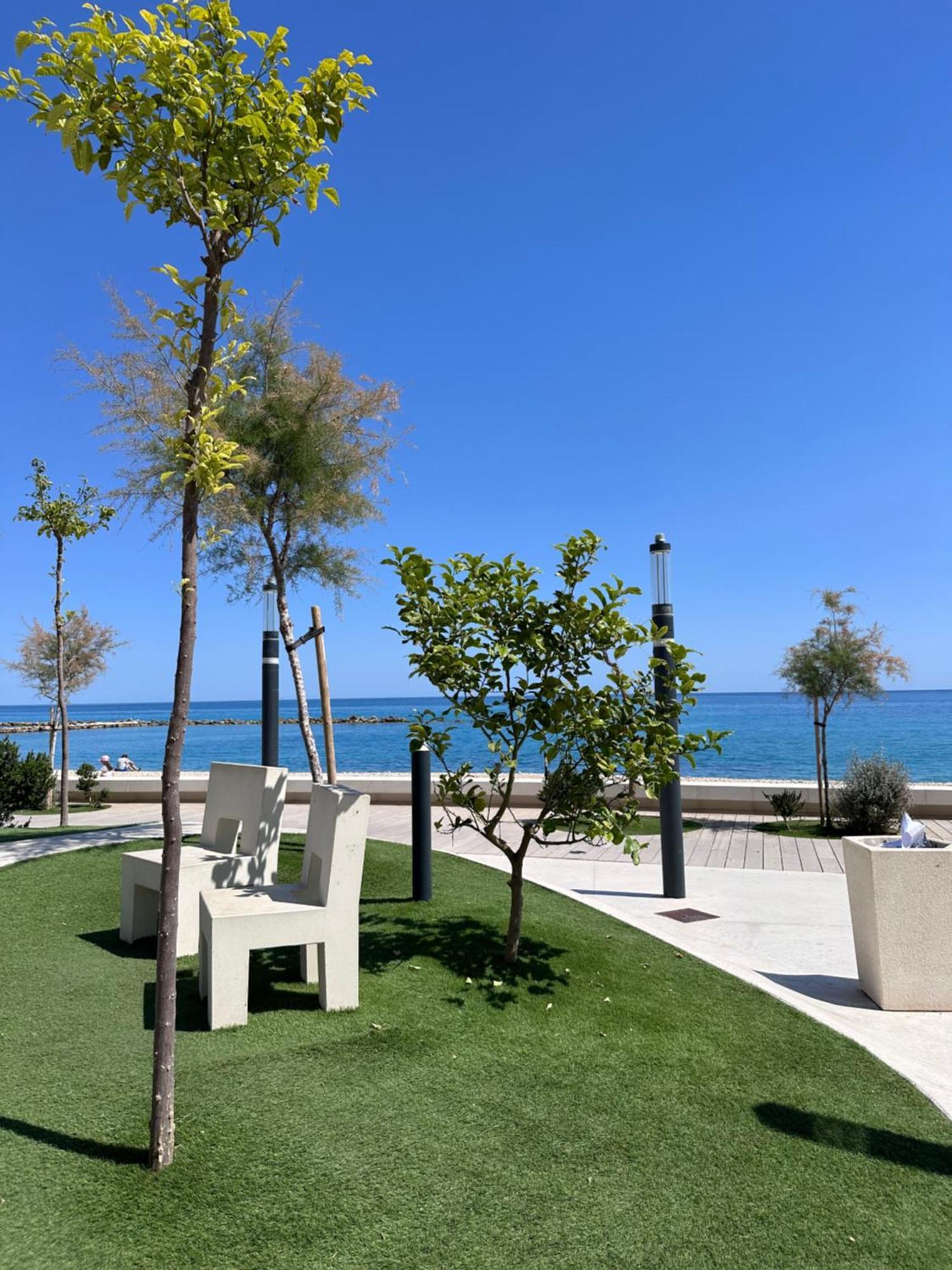 Precioso Apartamento De 3 Dormitorios Con Acceso Directo A La Playa อัลเตอา ภายนอก รูปภาพ